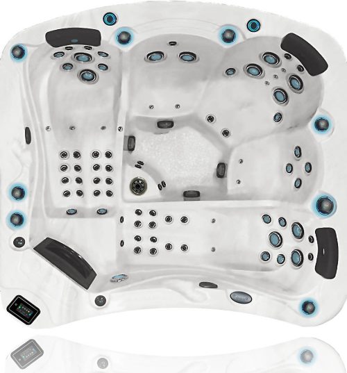 e585 Hot Tub