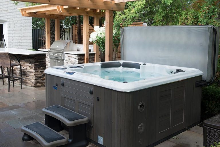 hot tub cover maintenance